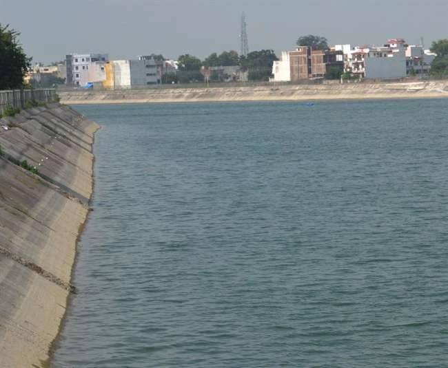 Kathouta Lake Lucknow